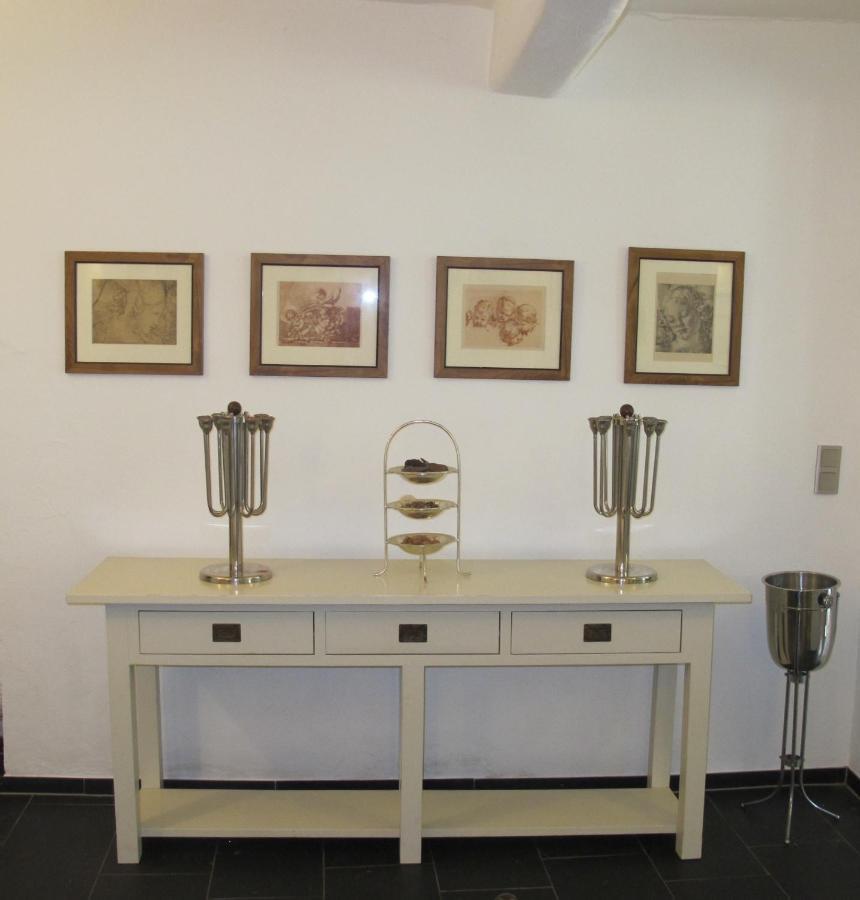 Moselquartier Bed & Breakfast Reil Bagian luar foto