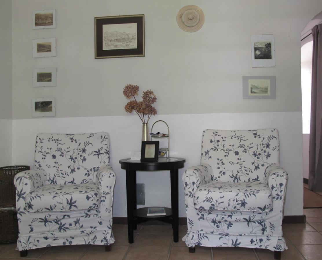 Moselquartier Bed & Breakfast Reil Bagian luar foto