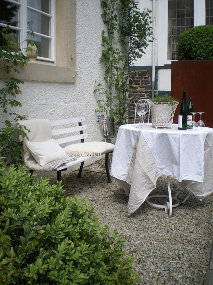 Moselquartier Bed & Breakfast Reil Bagian luar foto