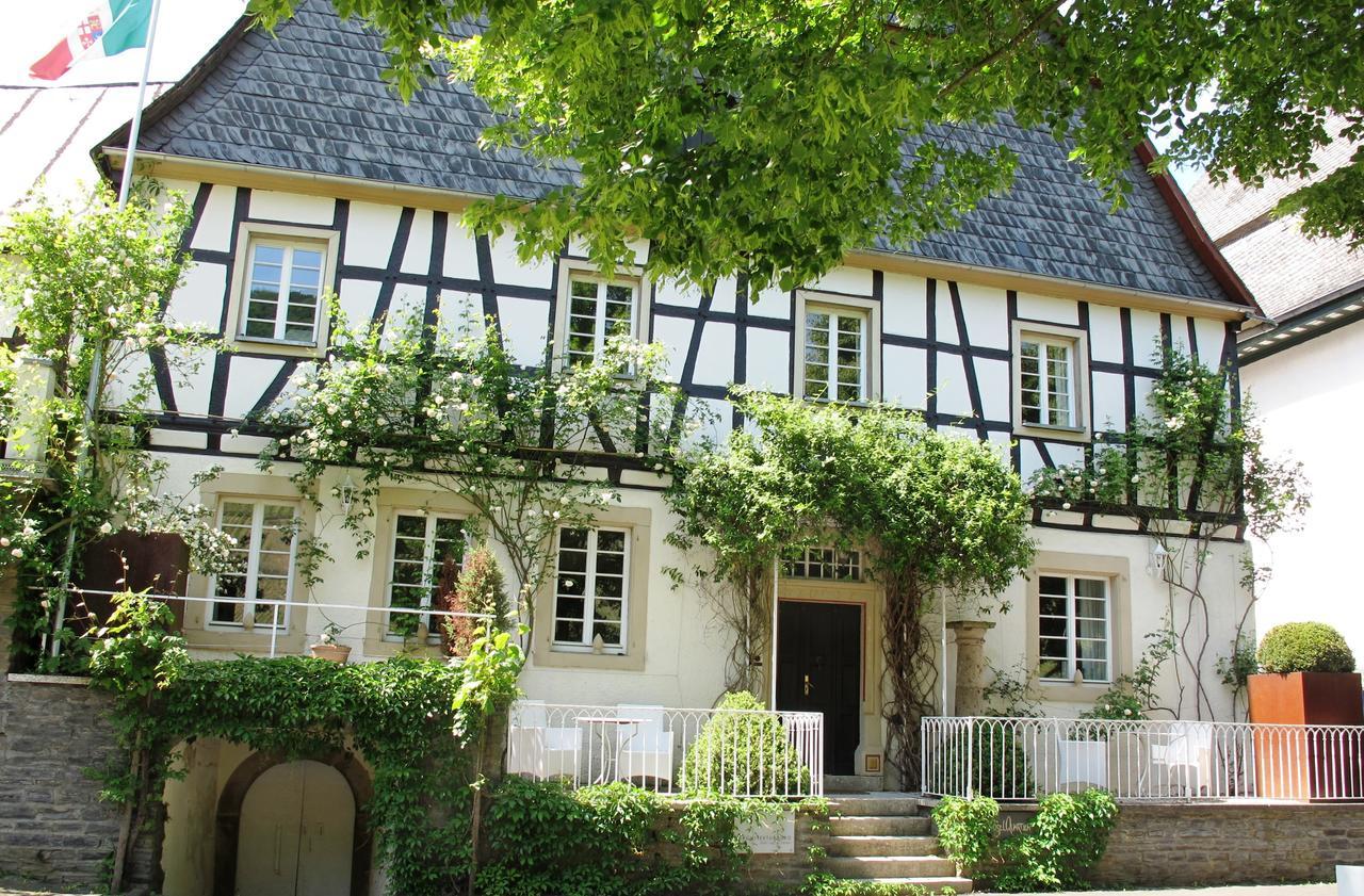 Moselquartier Bed & Breakfast Reil Bagian luar foto