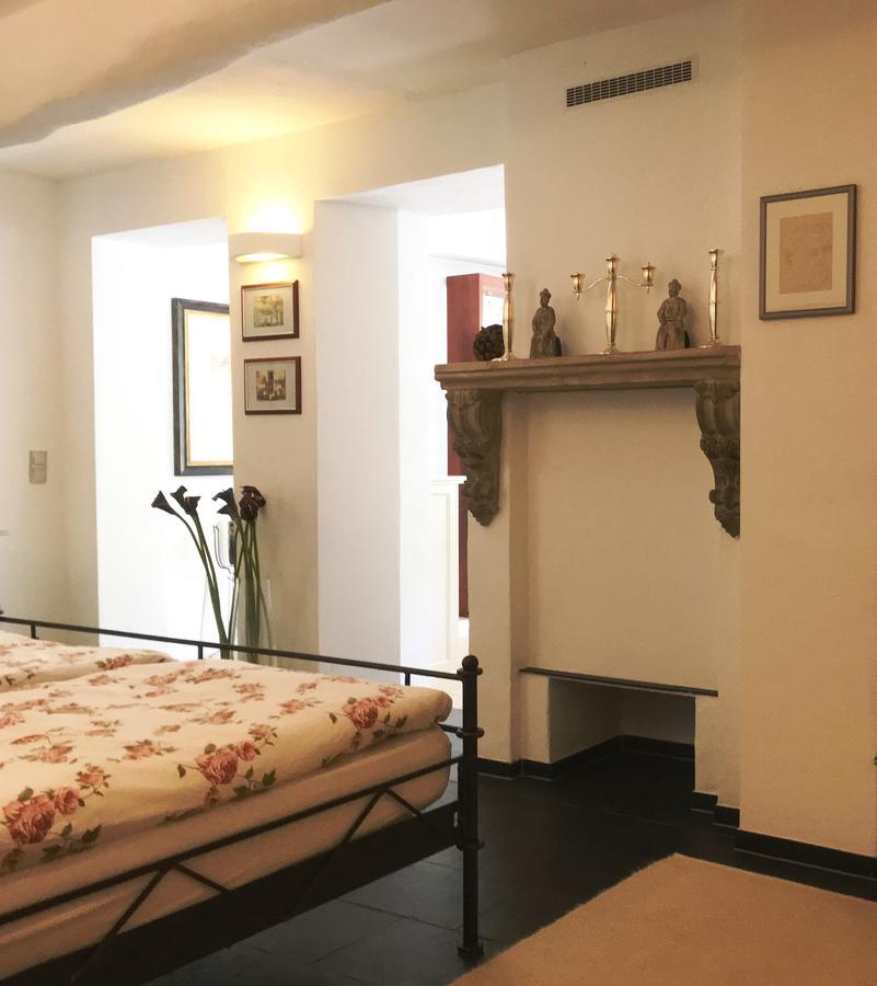 Moselquartier Bed & Breakfast Reil Bagian luar foto